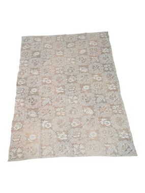 VTG Off White Rectangular Floral Repetitive Lace Overlay Tablecloth 65x48.5